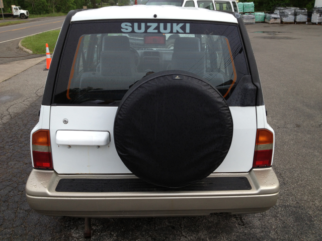 Suzuki Sidekick 1997 photo 40
