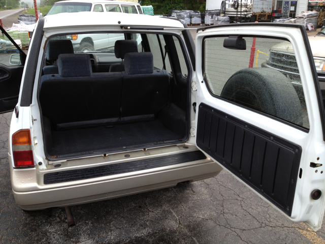 Suzuki Sidekick 1997 photo 47