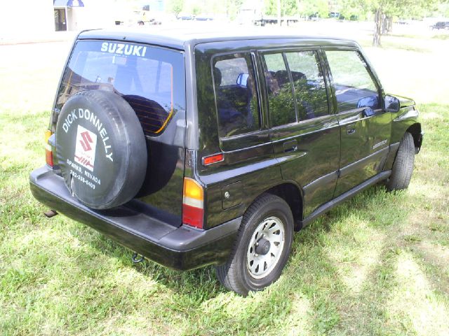 Suzuki Sidekick 1997 photo 2