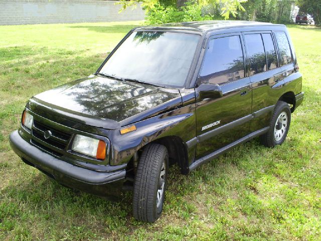 Suzuki Sidekick 1997 photo 3