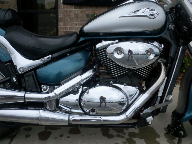 Suzuki VL800 INTRUDER 2003 photo 1