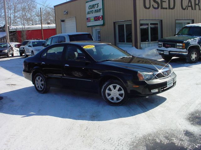 Suzuki Verona 2005 photo 1