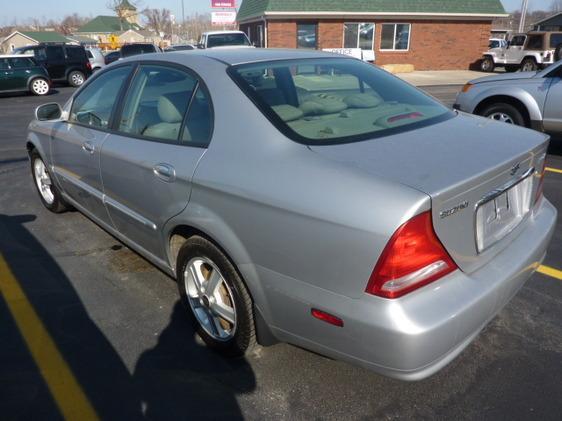 Suzuki Verona 2005 photo 6