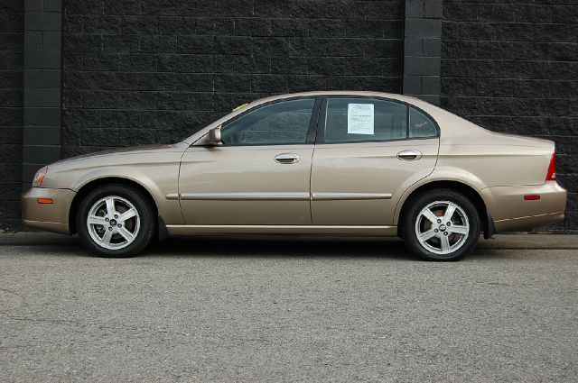 Suzuki Verona 2005 photo 4