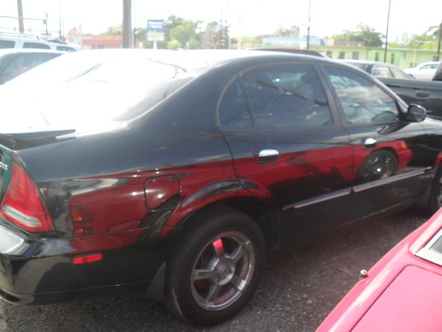 Suzuki Verona 2005 photo 1