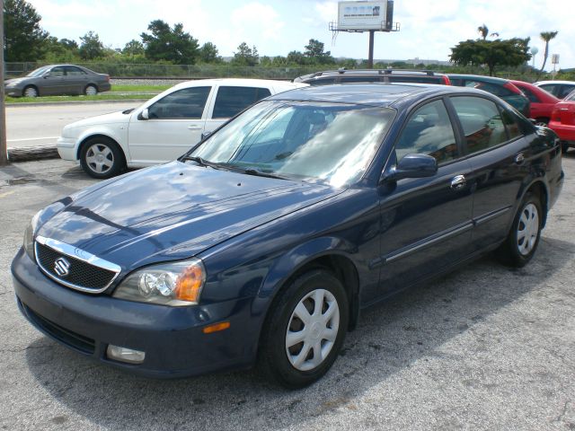 Suzuki Verona 2005 photo 1