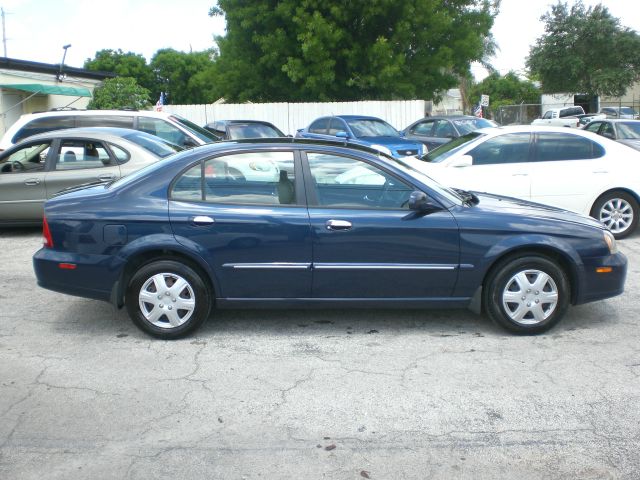 Suzuki Verona 2005 photo 15