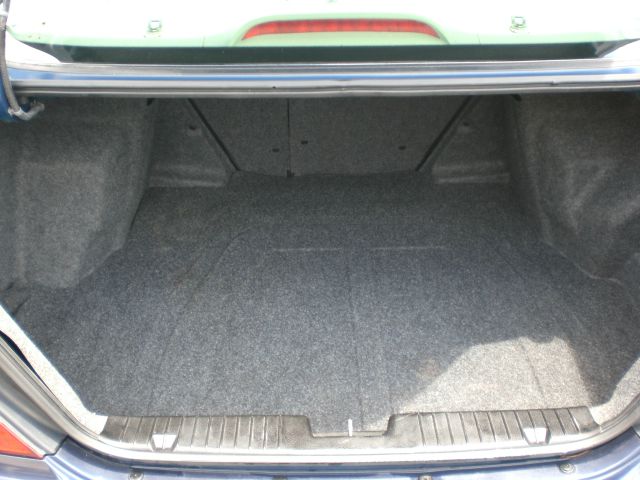 Suzuki Verona 2005 photo 5