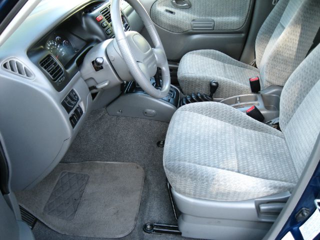 Suzuki Vitara 2003 photo 10