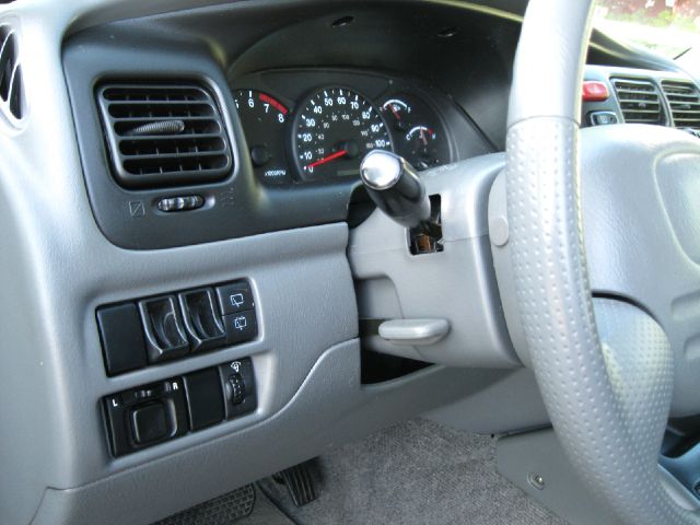 Suzuki Vitara 2003 photo 2