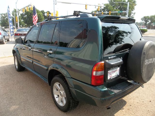 Suzuki XL-7 2001 photo 2