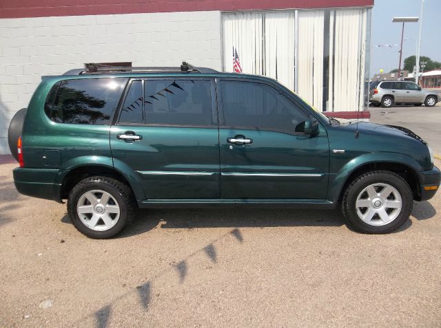 Suzuki XL-7 2001 photo 3