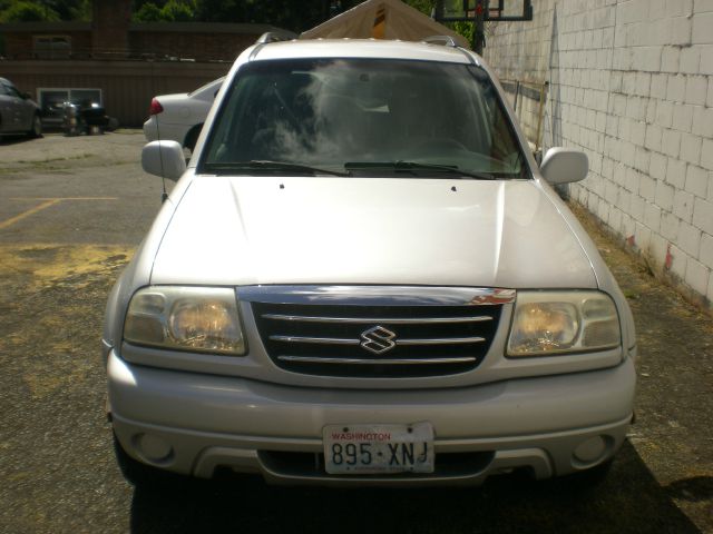 Suzuki XL-7 2001 photo 5