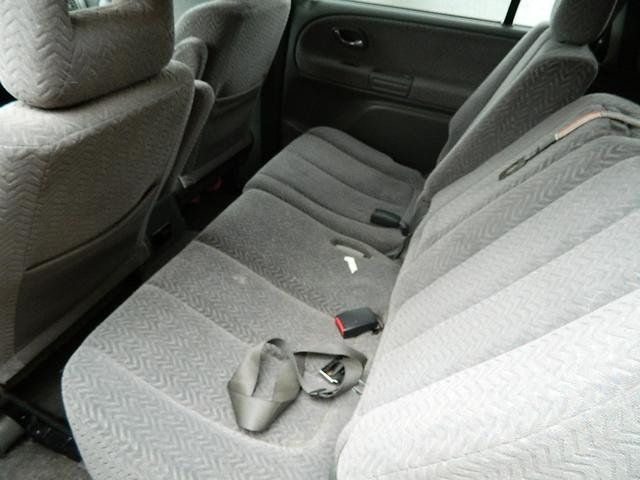 Suzuki XL-7 2001 photo 3