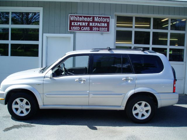 Suzuki XL-7 2001 photo 2