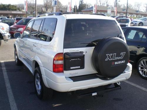 Suzuki XL-7 2002 photo 2