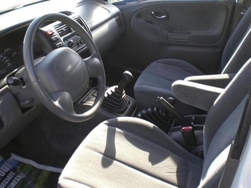 Suzuki XL-7 2002 photo 4