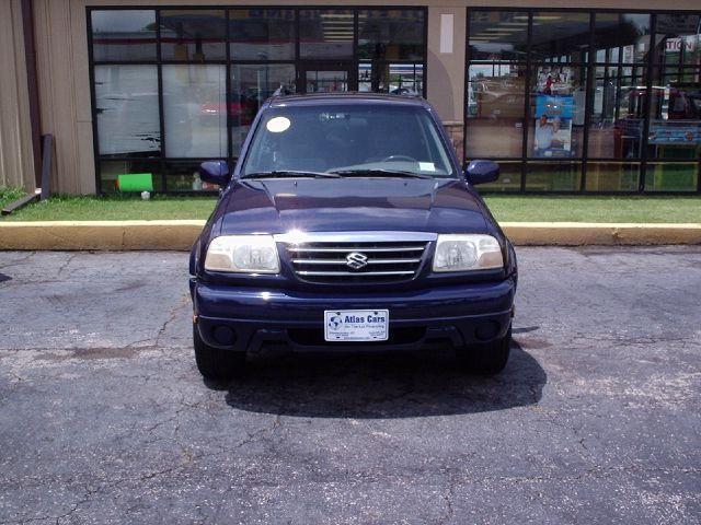 Suzuki XL-7 2002 photo 4