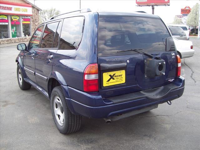 Suzuki XL-7 2002 photo 0