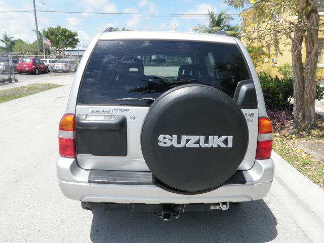 Suzuki XL-7 2002 photo 6