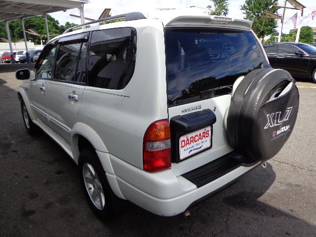 Suzuki XL-7 HD Reg Cab 131.5 WB C6P SUV
