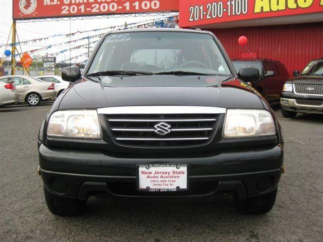 Suzuki XL-7 2002 photo 3