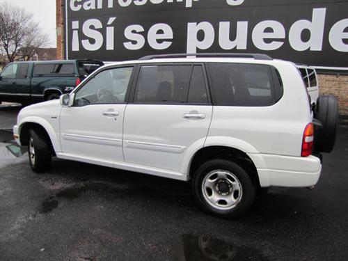 Suzuki XL-7 2002 photo 1