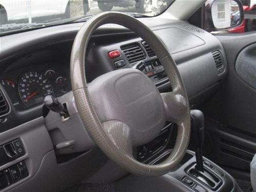 Suzuki XL-7 2002 photo 2