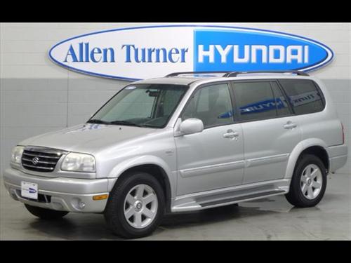 Suzuki XL-7 2003 photo 1