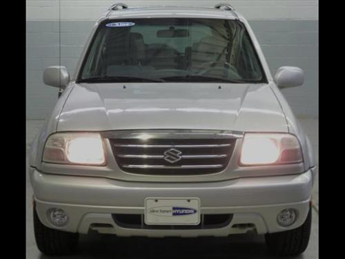 Suzuki XL-7 2003 photo 3