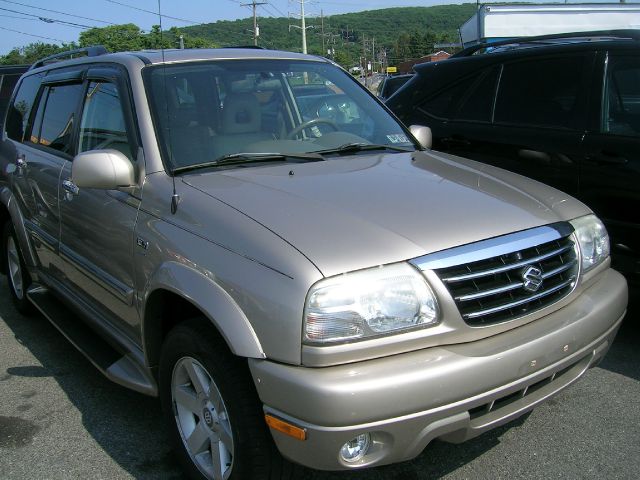 Suzuki XL-7 2003 photo 3