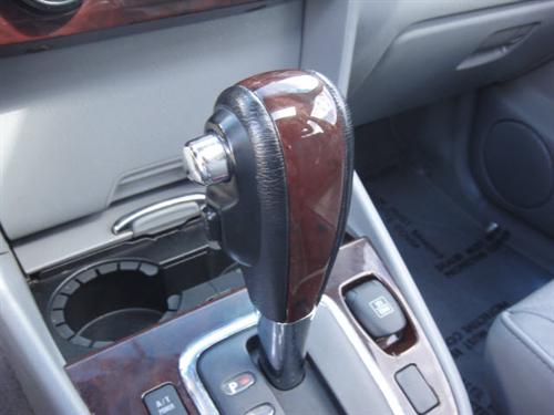 Suzuki XL-7 2003 photo 2