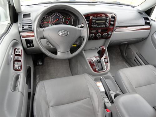 Suzuki XL-7 2004 photo 5