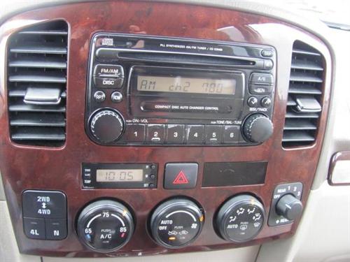 Suzuki XL-7 2004 photo 1