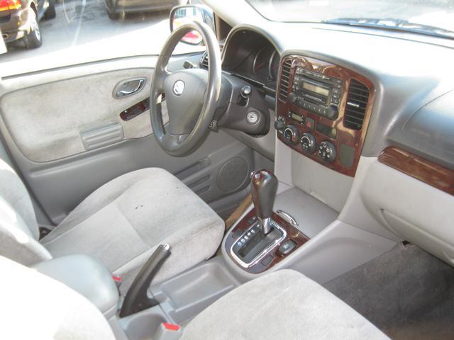 Suzuki XL-7 2004 photo 3