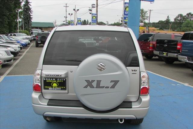 Suzuki XL-7 2005 photo 4