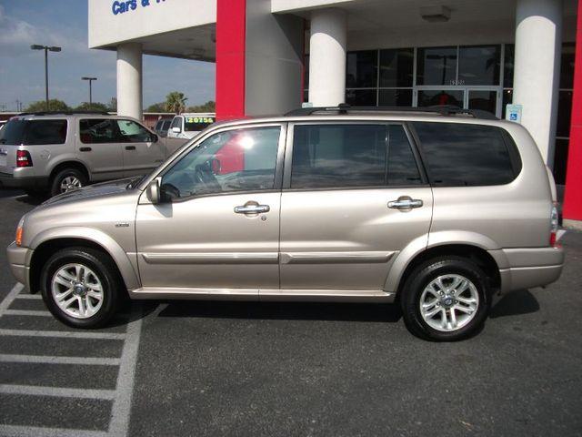 Suzuki XL-7 2005 photo 1
