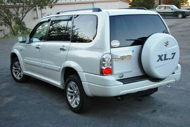 Suzuki XL-7 2006 photo 14