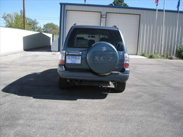 Suzuki XL-7 2006 photo 1
