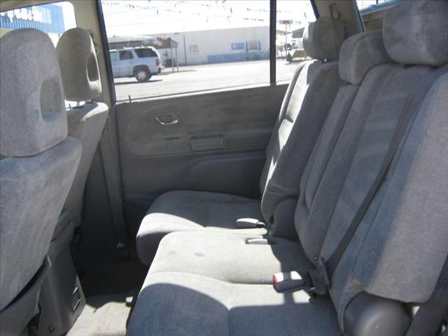 Suzuki XL-7 2006 photo 2