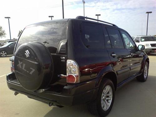 Suzuki XL-7 2006 photo 1