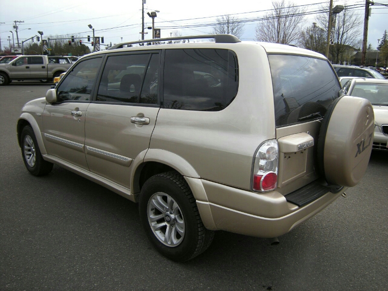 Suzuki XL-7 2006 photo 0
