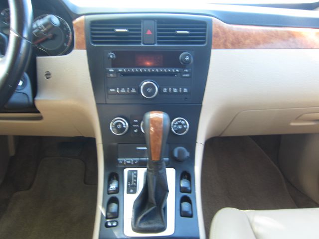 Suzuki XL-7 2007 photo 9