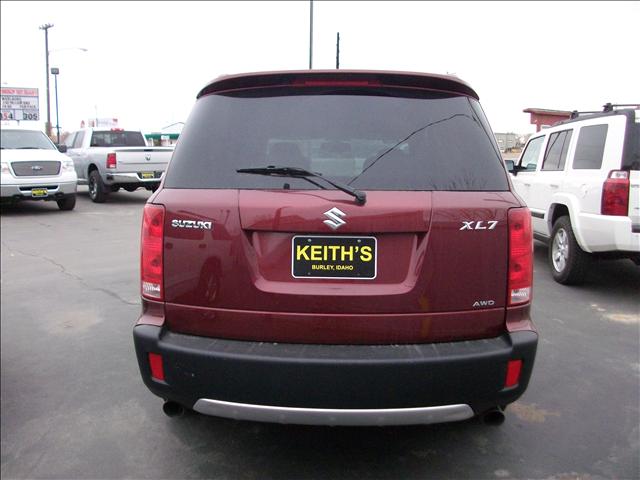 Suzuki XL-7 2007 photo 3