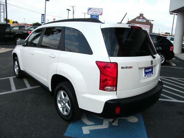 Suzuki XL-7 2007 photo 1