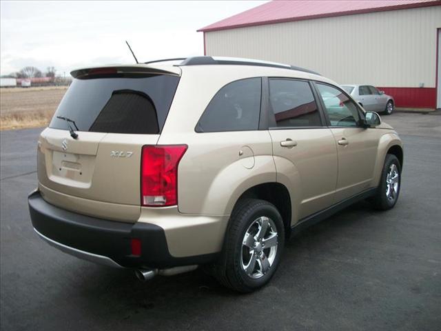 Suzuki XL-7 2007 photo 2