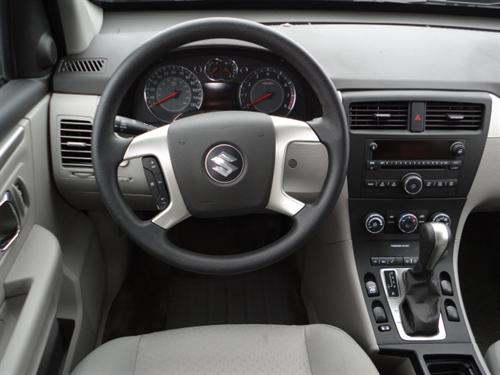 Suzuki XL-7 2007 photo 2