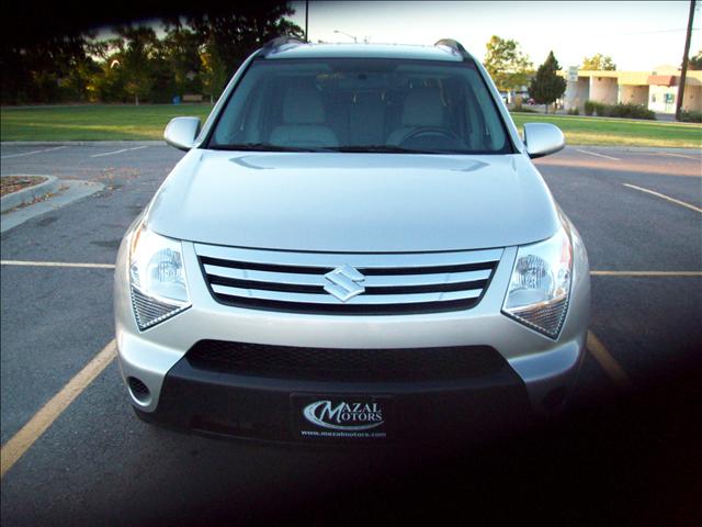 Suzuki XL-7 2007 photo 2