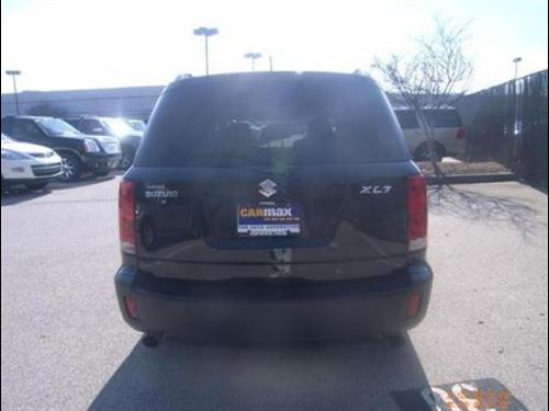 Suzuki XL-7 2007 photo 2