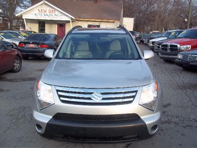 Suzuki XL-7 2007 photo 1
